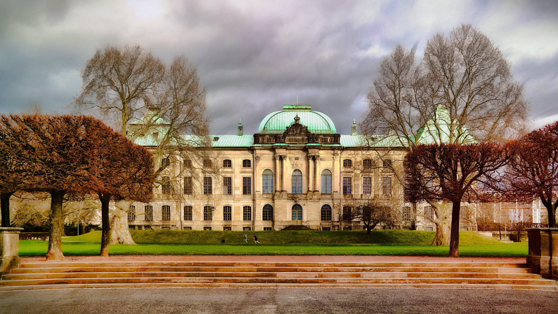 Dresden. Photo: flickr / Dietmar Dubsky